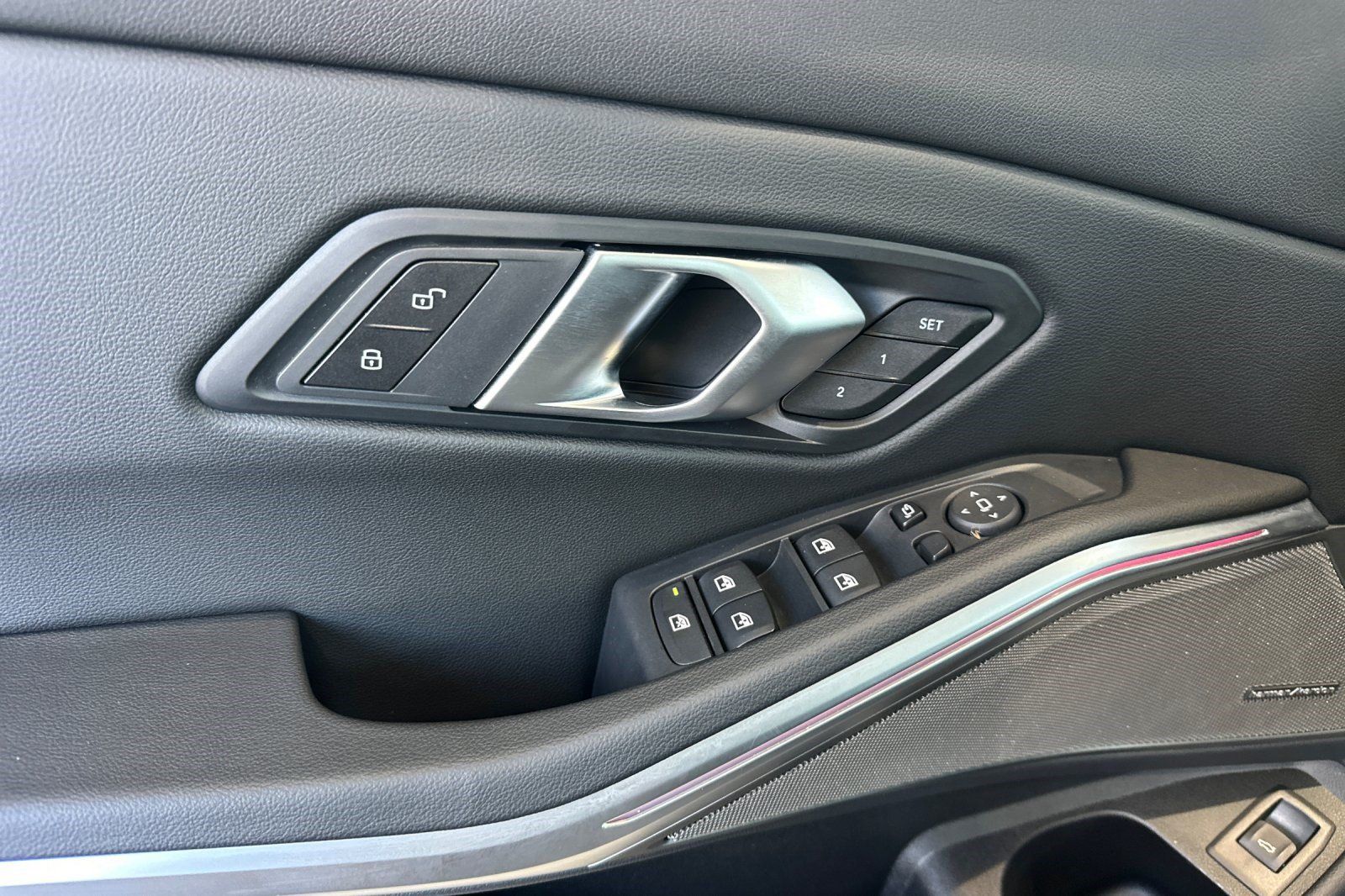 Used 2026 BMW 330i Sedan w/ Premium Package RWD image 12
