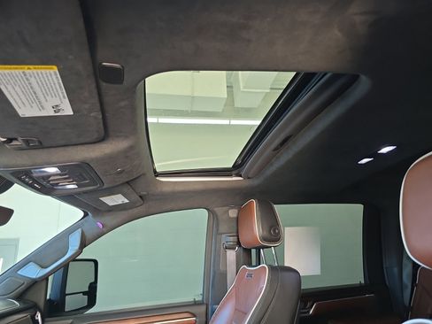 Used 2024 GMC Sierra 2500 Denali Ultimate w/ Max Trailering Package image 58