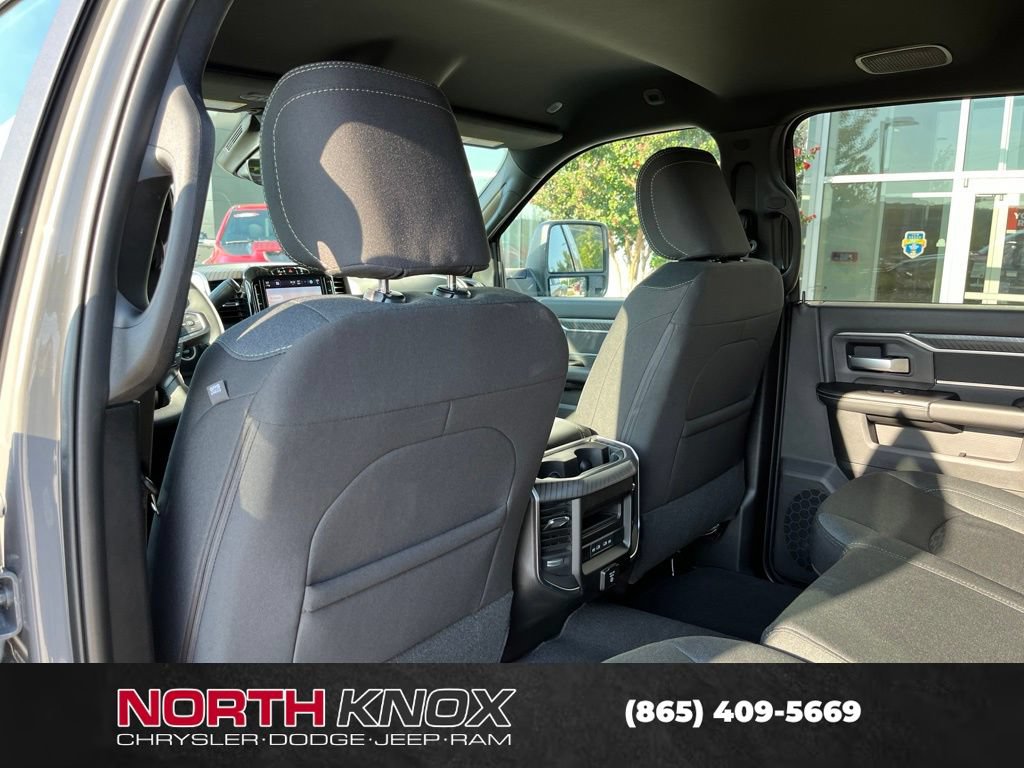 New 2027 RAM 3500 Big Horn AWD/4WD image 15