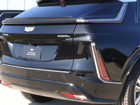 Certified 2024 Cadillac Lyriq Tech image 11