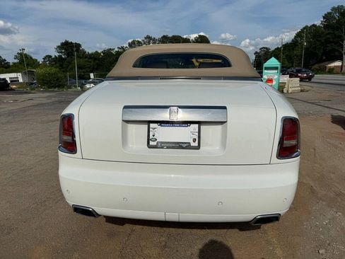 Used 2010 Rolls-Royce Phantom Drophead Coupe RWD image 5