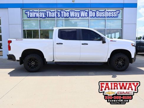 Used 2019 Chevrolet Silverado 1500 LT Trail Boss AWD/4WD image 1