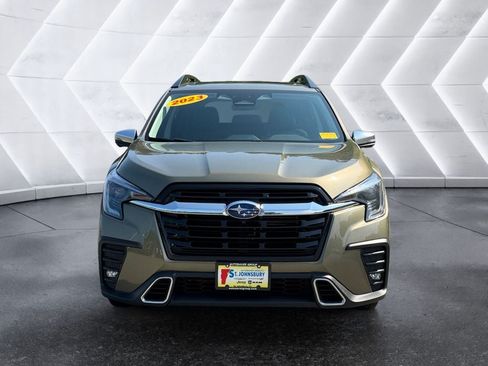 Used 2023 Subaru Ascent Touring AWD/4WD image 9