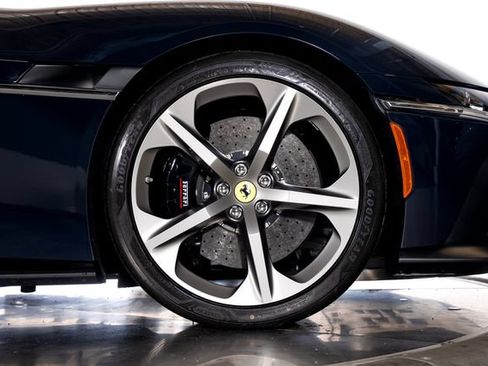 Used 2026 Ferrari 12Cilindri RWD image 22