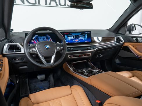 Used 2026 BMW X5 xDrive40i w/ Premium Package image 16