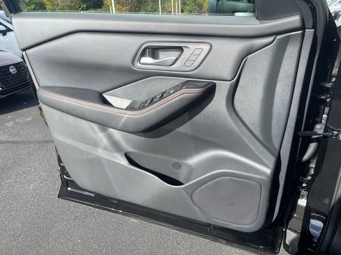 New 2026 Nissan Rogue SV w/ Rock Creek Premium Package image 43