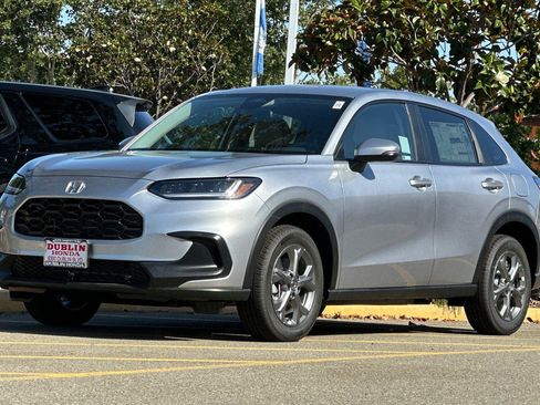 New 2026 Honda HR-V LX image 8