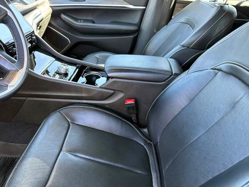Used 2023 Jeep Grand Cherokee 4WD 4xe w/ Luxury Tech Group II image 8