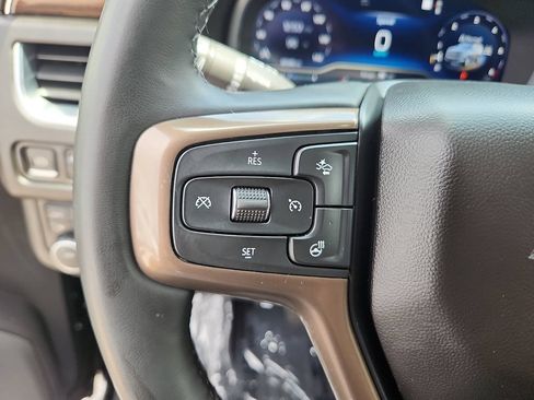 Used 2023 Chevrolet Tahoe High Country AWD/4WD image 17