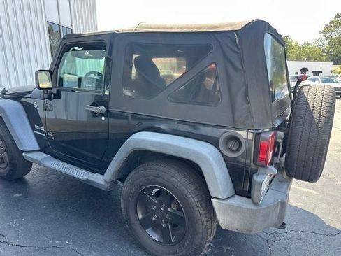Used 2016 Jeep Wrangler Sport w/ Quick Order Package 24S AWD/4WD image 16