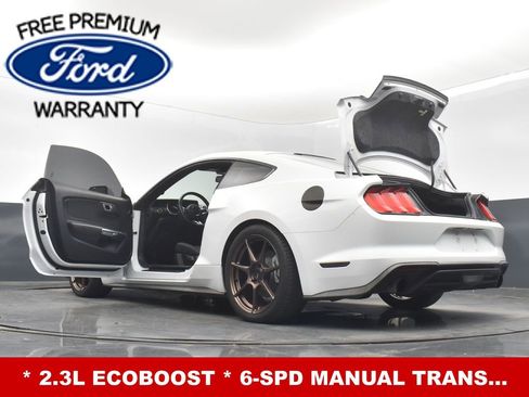 Used 2019 Ford Mustang Coupe image 29