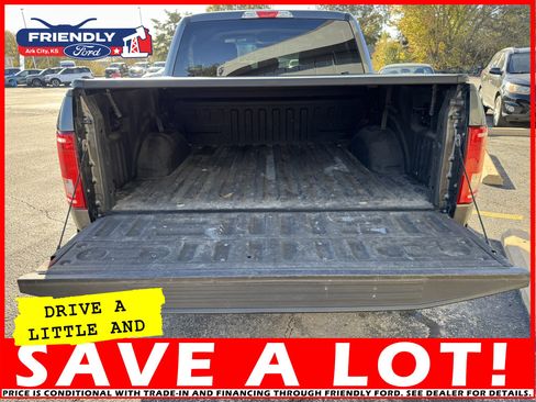 Used 2016 Ford F150 XLT image 5