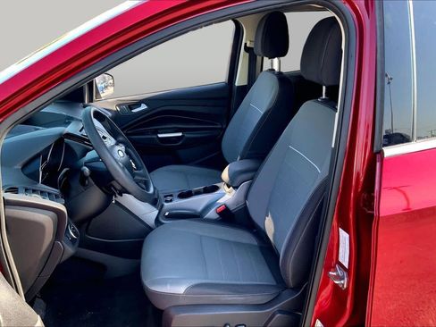 Used 2015 Ford Escape SE FWD image 8