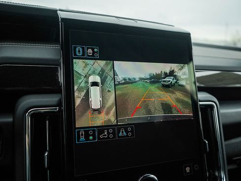 New 2026 GMC Yukon XL Elevation w/ LPO, Floor Liner Package AWD/4WD image 26
