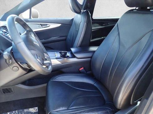 Used 2016 Lincoln MKX Reserve w/ Climate Package AWD/4WD image 13