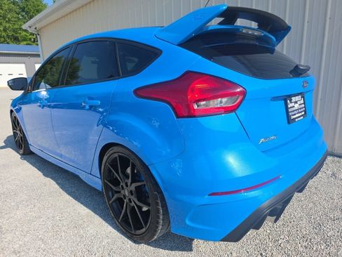 Used 2017 Ford Focus RS AWD/4WD image 10