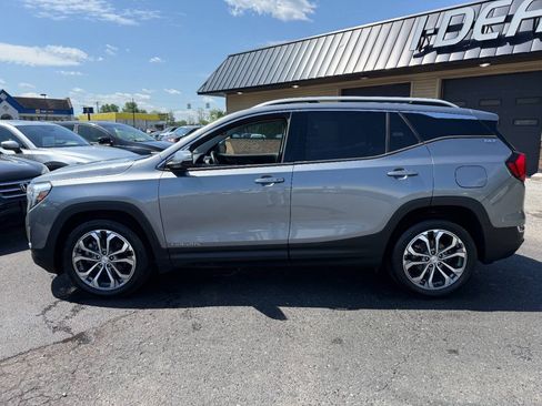 Used 2020 GMC Terrain SLT w/ Preferred Package AWD/4WD image 8