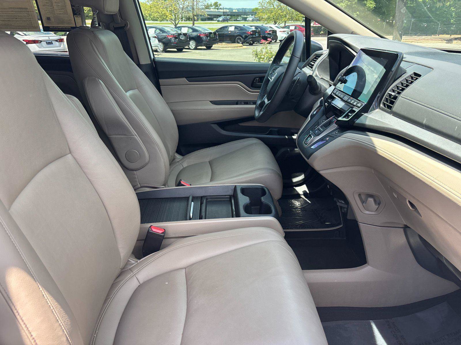 Used 2024 Honda Odyssey EX-L image 41