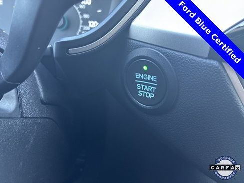 Certified 2022 Ford Escape SE w/ Cold Weather Package image 17