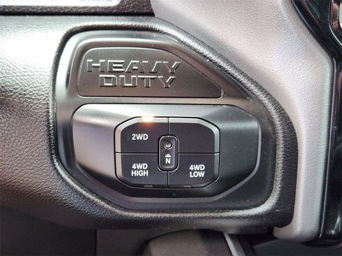 Used 2025 RAM 3500 Laramie image 26