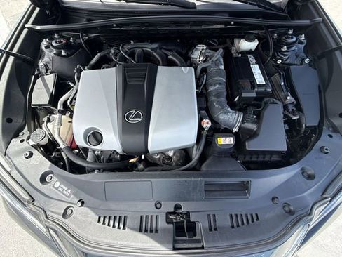 Certified 2022 Lexus ES 350 F Sport w/ Accessory Package 2 FWD image 27