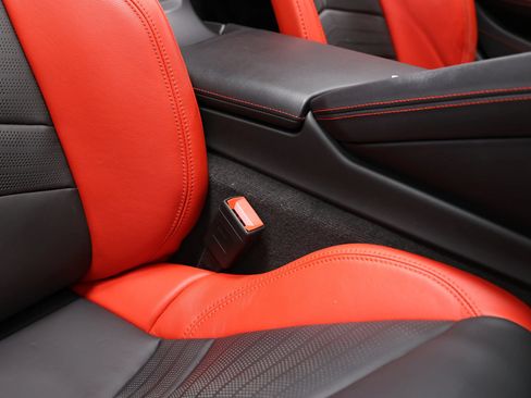 Used 2020 Chevrolet Corvette Stingray Preferred Cpe w/ 2LT Preferred Equipment Group RWD image 87