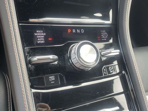 Used 2023 Jeep Grand Cherokee L Summit AWD/4WD image 20