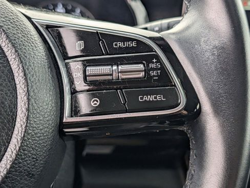 Used 2023 Kia Seltos EX image 32