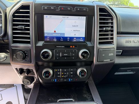 Used 2020 Ford F350 Limited AWD/4WD image 10