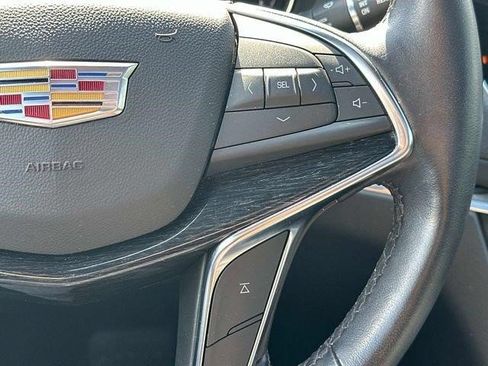 Certified 2023 Cadillac XT5 Premium Luxury AWD/4WD image 23