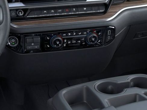 New 2026 Chevrolet Silverado 1500 LT w/ LPO, Liner Protection Package AWD/4WD image 23