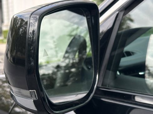 Used 2023 Jeep Grand Cherokee 4WD 4xe image 24