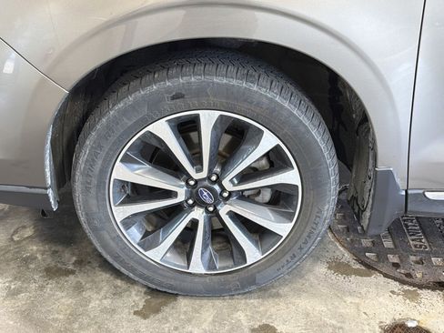 Used 2017 Subaru Forester 2.0XT Touring AWD/4WD image 9