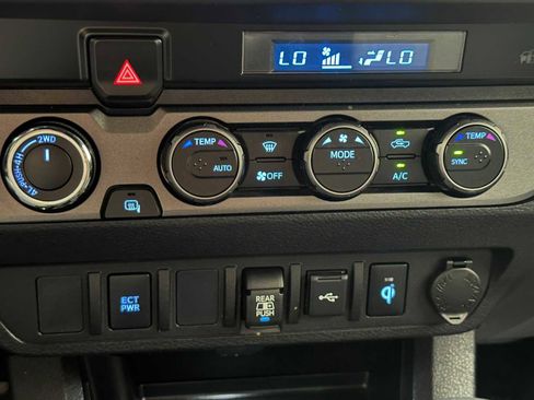 Certified 2023 Toyota Tacoma TRD Sport w/ Black Out Package (TMS) AWD/4WD image 15