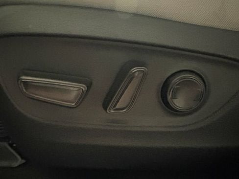 Certified 2025 Toyota RAV4 XLE AWD/4WD image 14