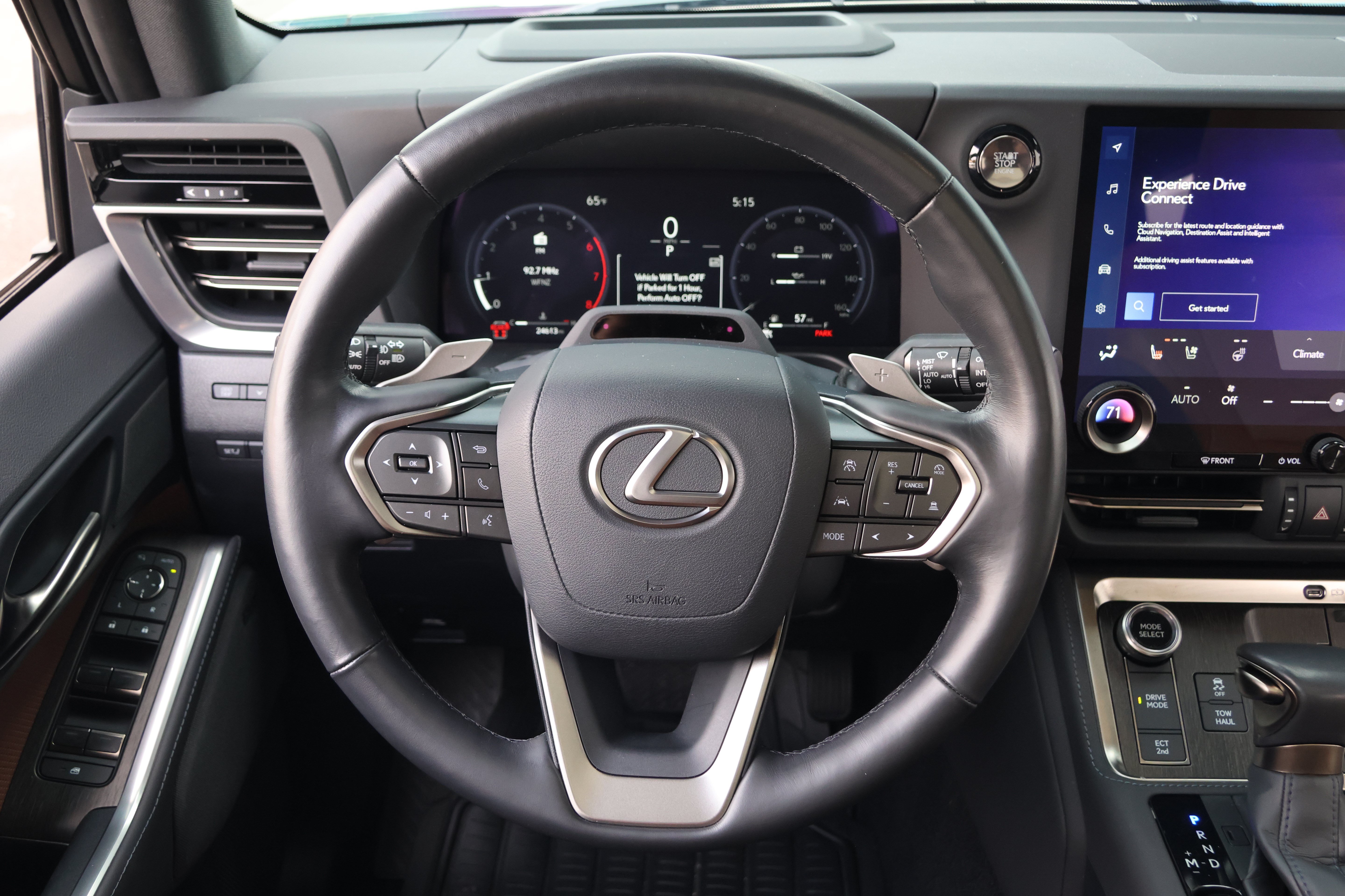 Used 2024 Lexus GX 550 w/ Accessory Package (Z1) AWD/4WD image 33