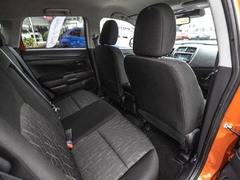 Used 2023 Mitsubishi Outlander Sport ES image 28