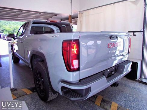 Used 2024 GMC Sierra 1500 Elevation AWD/4WD image 3