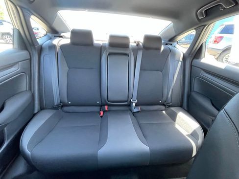 Certified 2025 Honda Civic Sport image 15