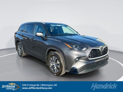 Used 2024 Toyota Highlander XLE