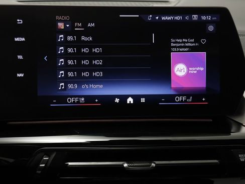 Certified 2025 BMW X2 xDrive28i AWD/4WD image 8