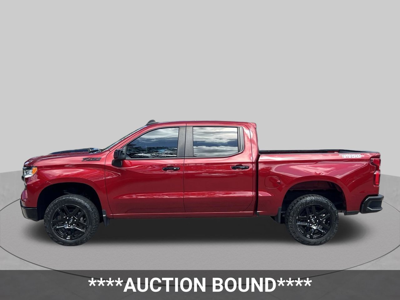 Certified 2023 Chevrolet Silverado 1500 LT Trail Boss w/ LPO, Dark Essentials Package AWD/4WD image 2