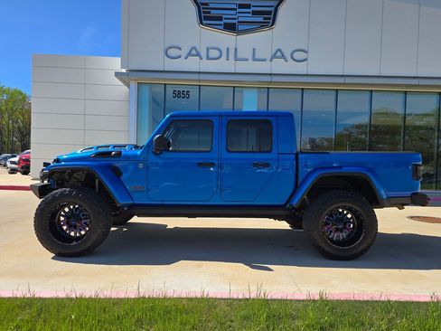 Used 2022 Jeep Gladiator Rubicon w/ LED Lighting Group image 2