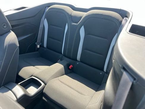 Used 2017 Chevrolet Camaro LT RWD image 13