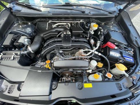 Used 2018 Subaru Crosstrek 2.0i image 15