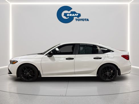 Used 2022 Honda Civic Sport image 12