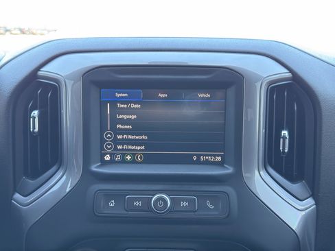 Used 2021 Chevrolet Silverado 1500 Custom Trail Boss image 25