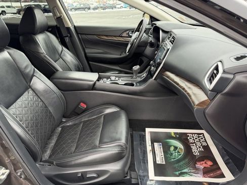 Used 2016 Nissan Maxima Platinum image 8