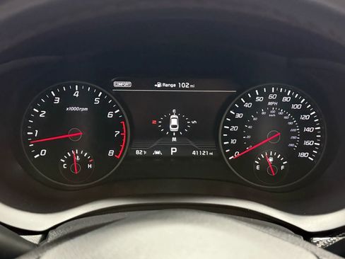 Used 2020 Kia Stinger GT2 image 44