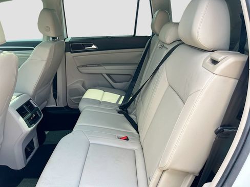 Used 2019 Volkswagen Atlas SE FWD image 24